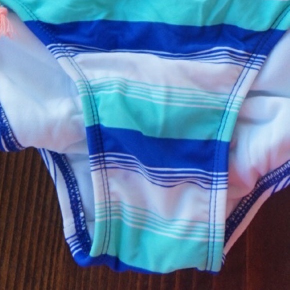 🏝💜 HOBIE STRIPED TWO PIECE SWIM💜🏝 - Picture 2 of 5